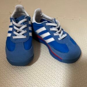 Tênis Adidas TAM. 22